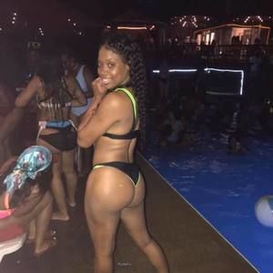 Meet your Posher, Cheryl